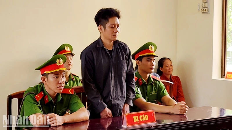 Bị cáo Lý Hồng Công tại phiên tòa.
