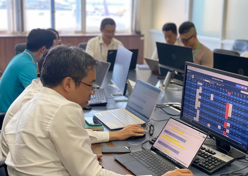 Mô hình phối hợp ra quyết định tại Cảng hàng không Quốc tế sân bay Tân Sơn Nhất.