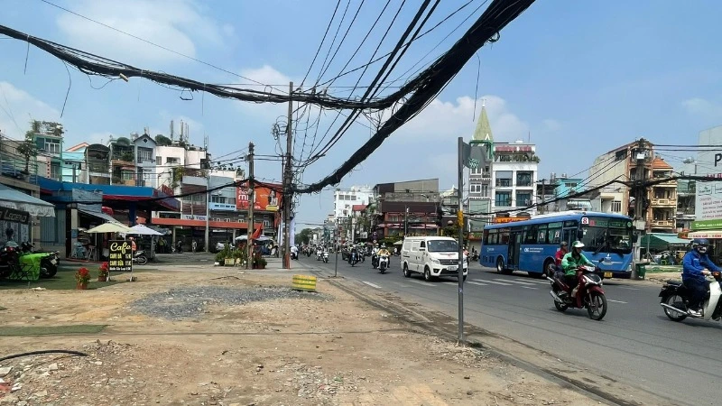 Hiện các địa phương có tuyến Metro số 2 Bến Thành-Tham Lương đi qua đã bàn giao hơn 95% mặt bằng để cuối năm 2025 khởi công xây dựng công trình. (Ảnh: QUÝ HIỀN)