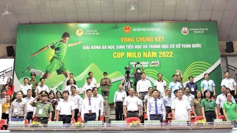 Các đại biểu dự lễ khai mạc vòng chung kết Giải Bóng đá học sinh tiểu học và trung học cơ sở toàn quốc Cup Milo năm 2022.