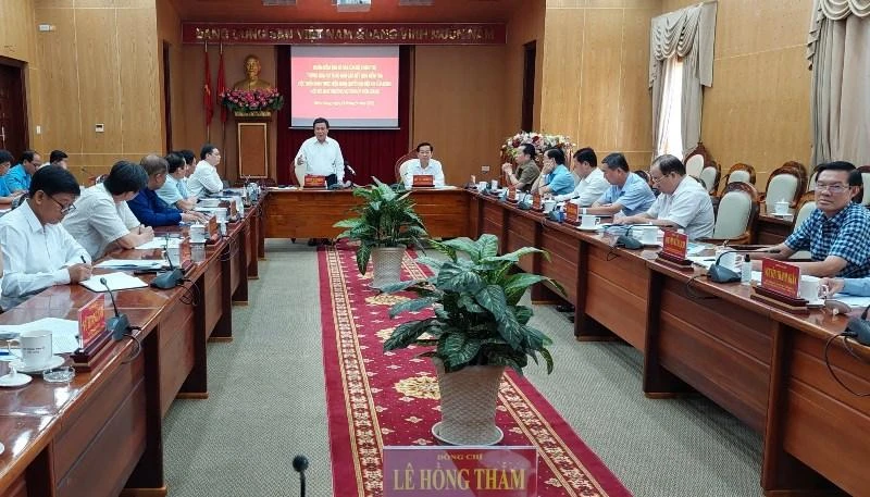 Đồng chí Nguyễn Xuân Thắng phát biểu tại buổi làm việc.
