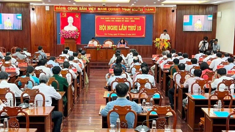 Quang cảnh Hội nghị Ban Chấp hành Đảng bộ tỉnh Sóc Trăng lần thứ 15. 