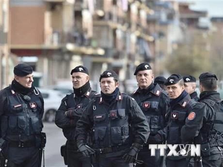 Cảnh sát Italy. (Ảnh: AFP/ TTXVN)
