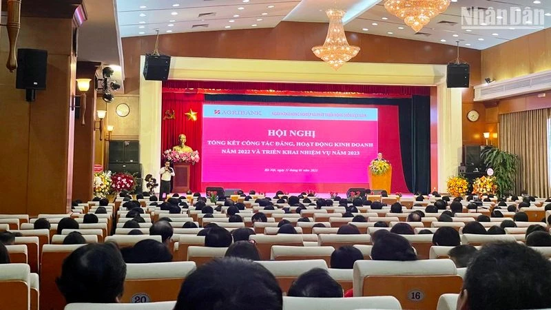 Toàn cảnh Hội nghị.