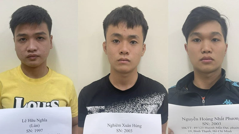3 trong 9 đối tượng bị bắt giữ. (Ảnh: Công an cung cấp)