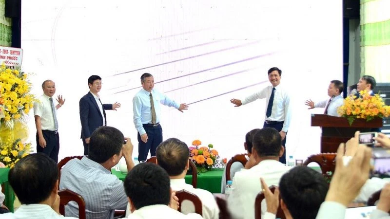 Lễ khai trương “Phần mềm tài nguyên và môi trường tỉnh Bình Phước”.