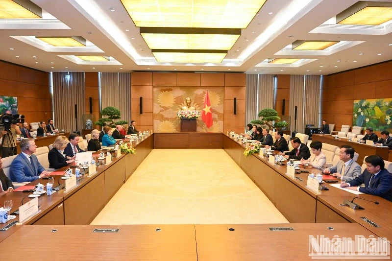 Quang cảnh buổi tiếp tại Nhà Quốc hội. (Ảnh Duy Linh)