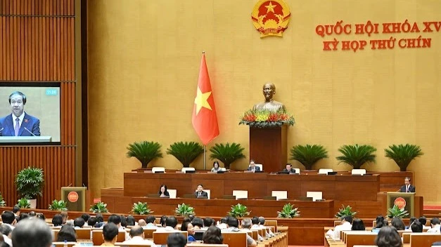 Quốc hội làm việc tại hội trường. (Ảnh: THỦY NGUYÊN)