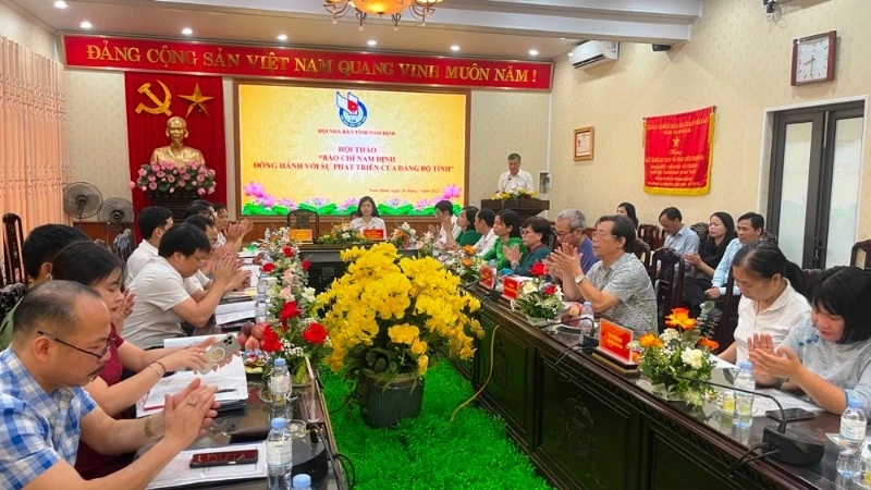 Quang cảnh Hội thảo.