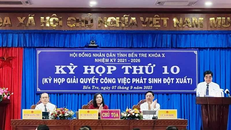 Hội đồng nhân dân tỉnh Bến Tre thông qua 5 nghị quyết phát triển kinh tế-xã hội.