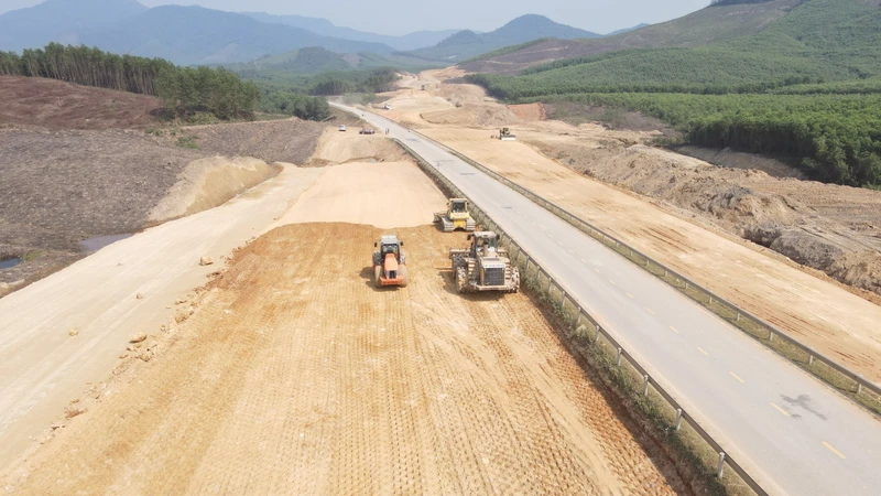 Hàng loạt dự án trọng điểm đang được triển khai trên địa bàn Hà Tĩnh.