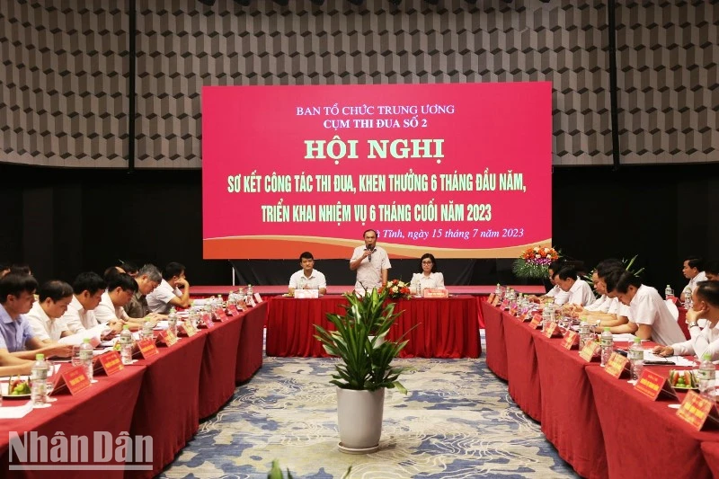 Quang cảnh hội nghị.