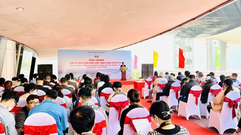 Quang cảnh buổi lễ phát động cuộc thi.