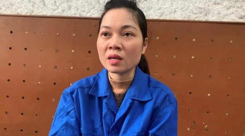 Đối tượng Tạ Thị Tư tại cơ quan công an.