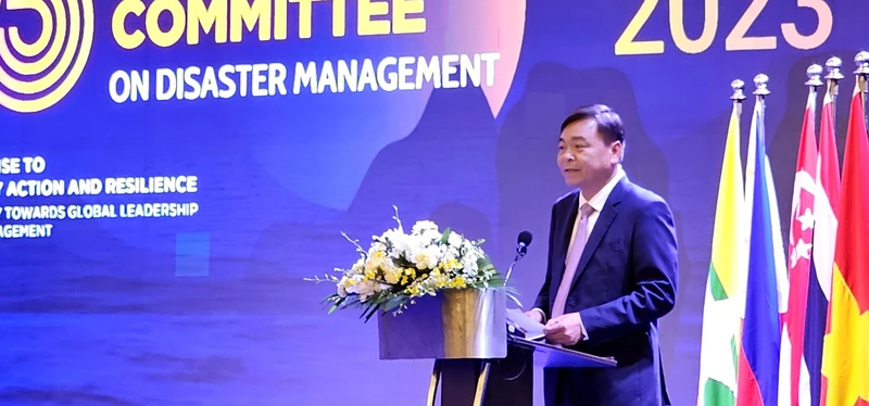 Thứ trưởng Nông nghiệp và Phát triển nông thôn Nguyễn Hoàng Hiệp phát biểu khai mạc Hội nghị.
