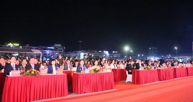 Các đại biểu dự lễ khai mạc Lễ hội Hokkaido tại Hạ Long năm 2023.