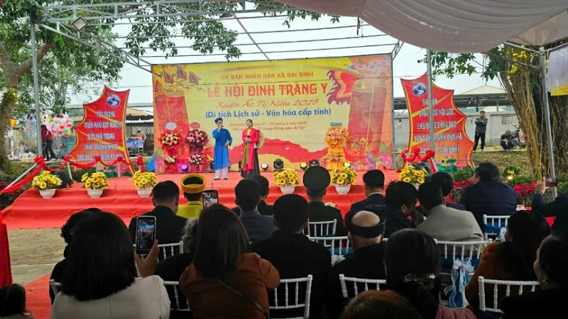 Quang cảnh Khai Hội Đình Tràng Y năm 2025.