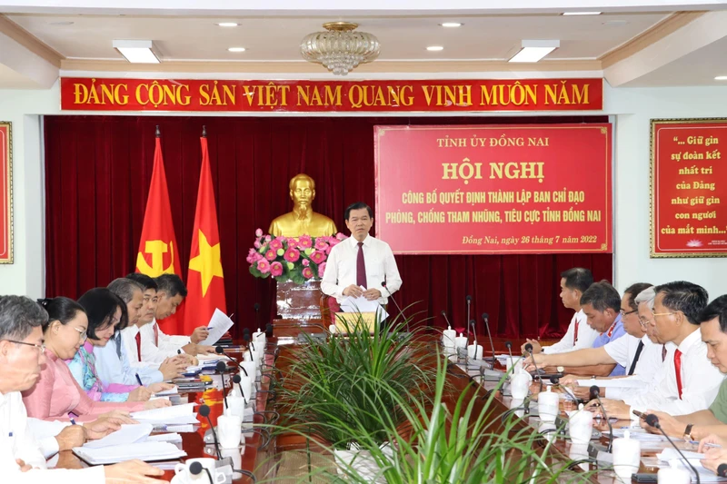 Đồng chí Nguyễn Hồng Lĩnh phát biểu tại lễ công bố.