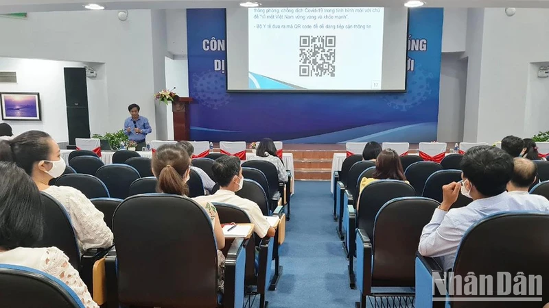 Hội nghị tập huấn công tác truyền thông phòng, chống dịch Covid-19 trong tình hình mới. 