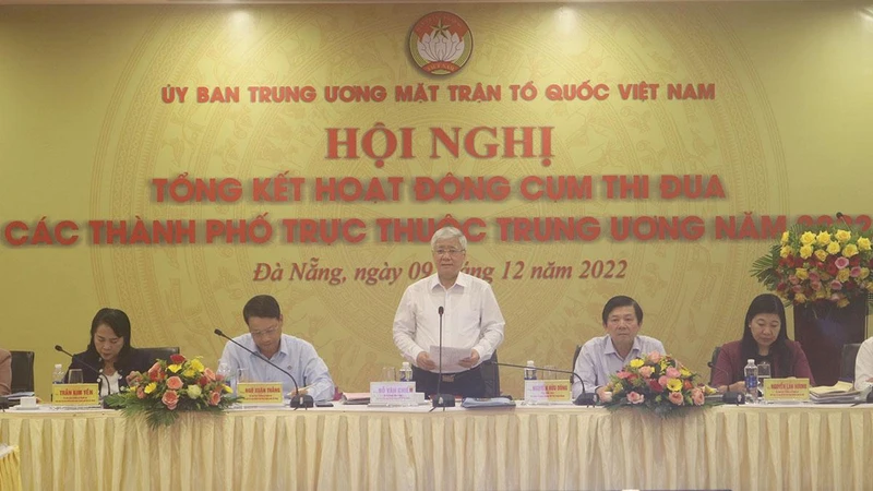 Đồng chí Đỗ Văn Chiến phát biểu tại Hội nghị.