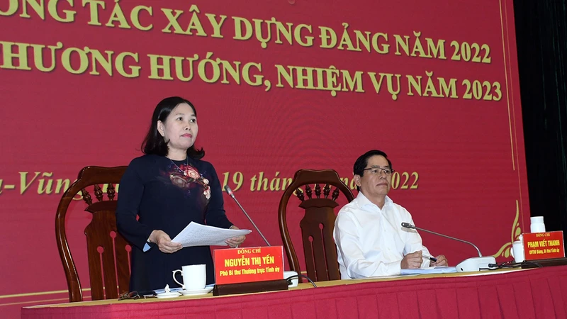Bí thư Tỉnh ủy Bà Rịa-Vũng Tàu Phạm Viết Thanh và Phó Bí thư Thường trực Tỉnh ủy Nguyễn Thị Yến chủ trì hội nghị.