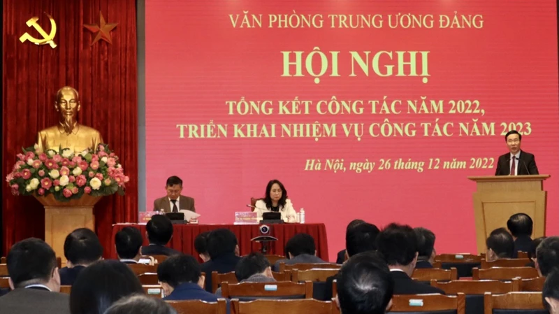 Toàn cảnh hội nghị.