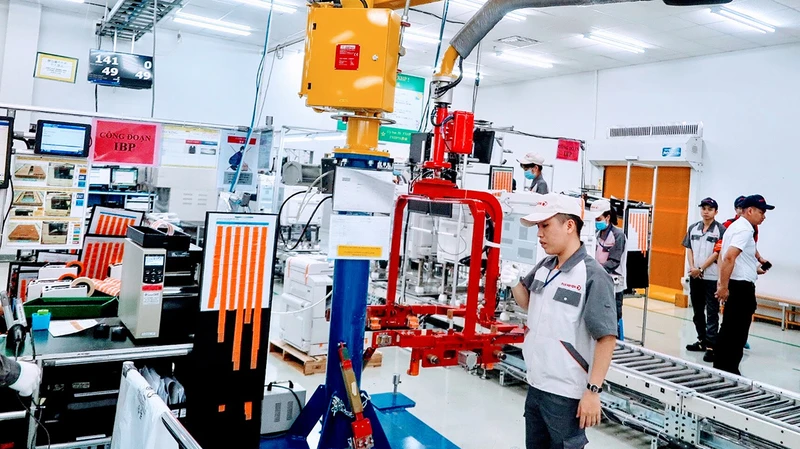 Sản xuất công nghiệp chế biến, chế tạo của thành phố Hải Phòng có mức tăng cao, góp phần quan trọng vào tăng trưởng kinh tế của thành phố.