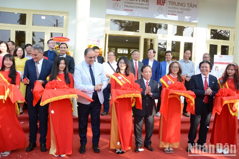 Trung tâm hướng nghiệp Pháp ngữ đặt tại Trường Đại học Sư phạm Kỹ thuật - Đại học Đà Nẵng.
