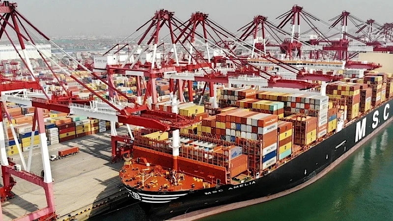 Cảng hàng hóa Thanh Đảo, tỉnh Sơn Đông, Trung Quốc. (Ảnh: THX/TTXVN) 