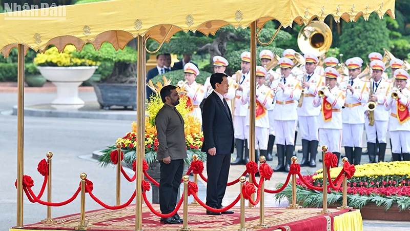 Chủ tịch nước Lương Cường chủ trì Lễ đón cấp Nhà nước Tổng thống Sri Lanka Anura Kumara Dissanayaka.