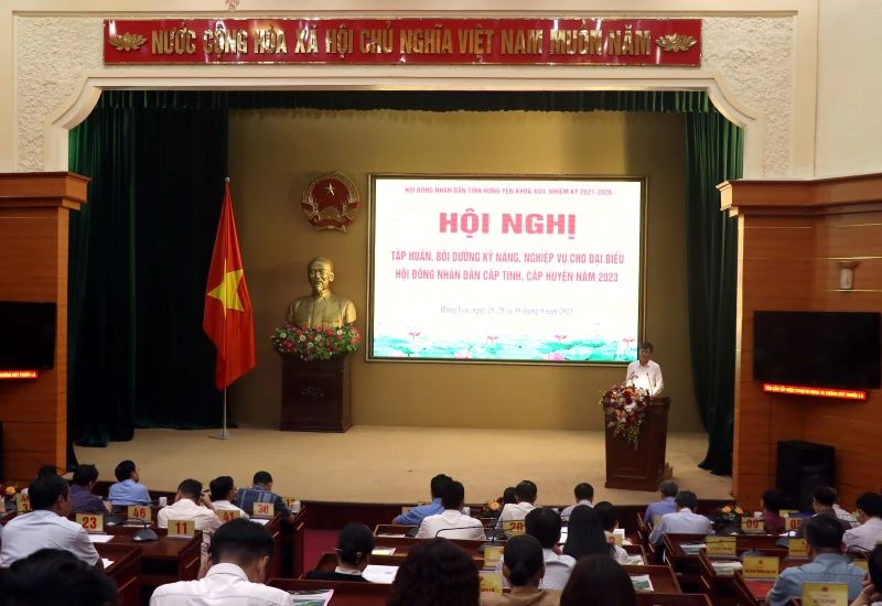 Hội đồng nhân dân tỉnh Hưng Yên tập huấn, bồi dưỡng kỹ năng, nghiệp vụ cho đại biểu Hội đồng nhân dân cấp tỉnh, huyện.