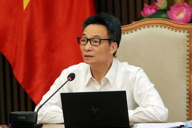 Phó Thủ tướng Vũ Đức Đam phát biểu tại buổi làm việc. (Ảnh: VGP)