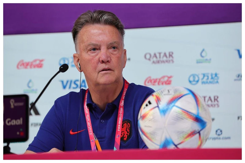 Huấn luyện viên Van Gaal thông báo chia tay đội tuyển Hà Lan sau thất bại trước Argentina tại vòng Tứ kết World Cup 2022. (Ảnh: Marca)