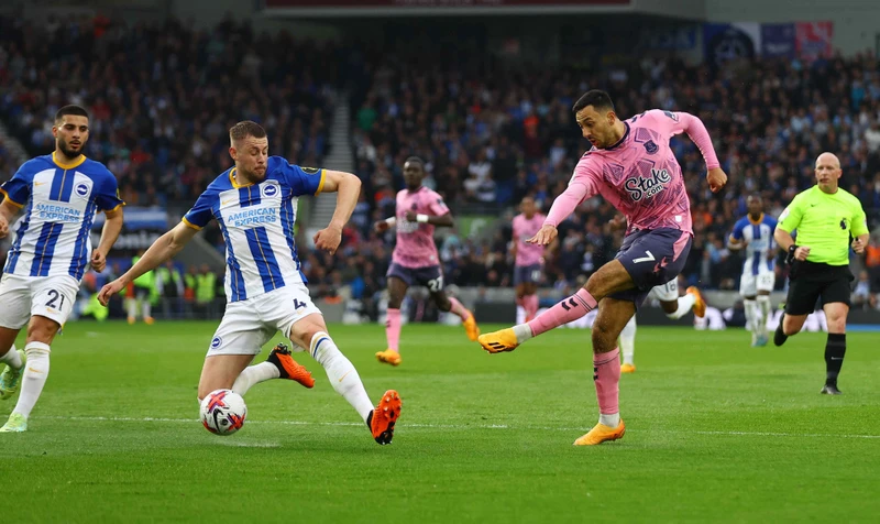 Brighton cần giữ đôi chân trên mặt đất trước Everton đang khát khao giành điểm. (Ảnh: Reuters)