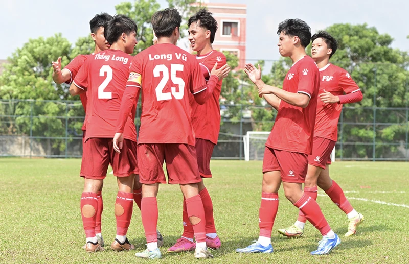 U19 PVF giành chiến thắng tối thiểu trước U19 Đồng Tháp. 