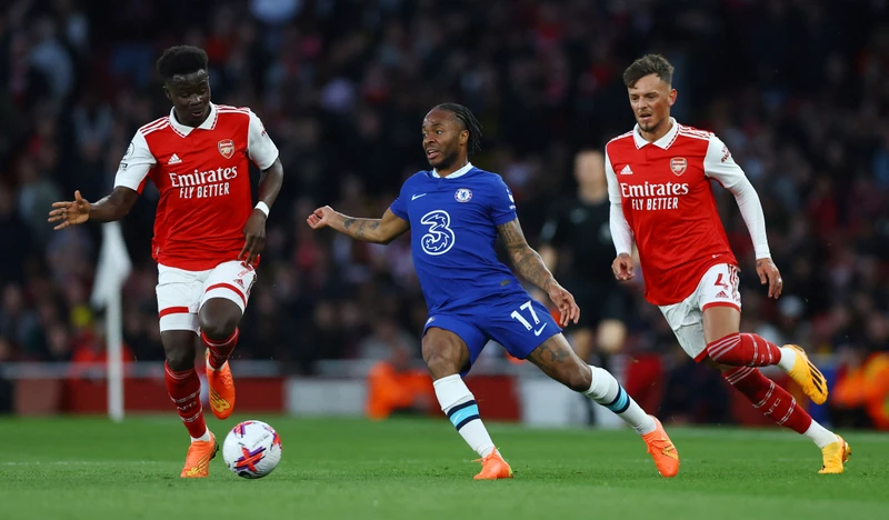 Giấc mơ vô địch sẽ lụi tắt, nếu Arsenal để Chelsea cầm chân. (Ảnh: Reuters)