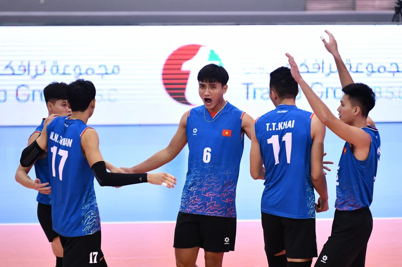 Đội tuyển Bóng chuyền nam Việt Nam để lại nhiều ấn tượng tại AVC Challenge Cup 2024.
