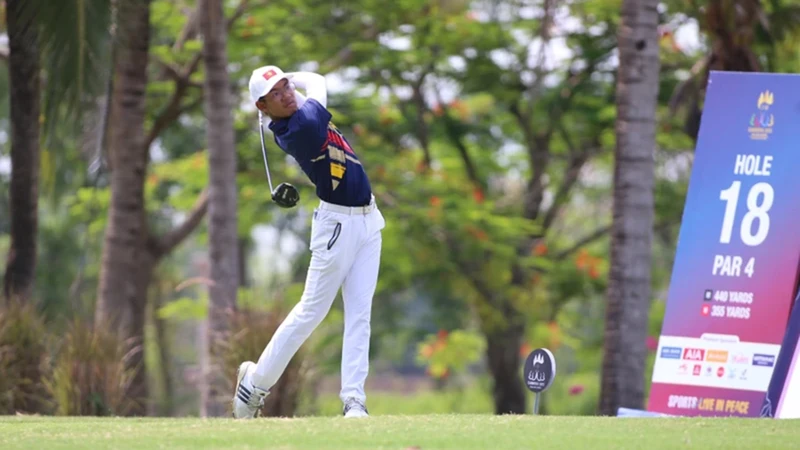 Lê Khánh Hưng từng giành Huy chương Vàng golf đơn nam tại SEA Games 32. 