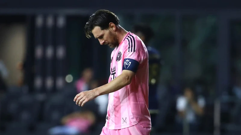 Messi thất vọng sau trận đấu. (Ảnh: Goal) Messi thất vọng sau trận đấu. (Ảnh: Goal)