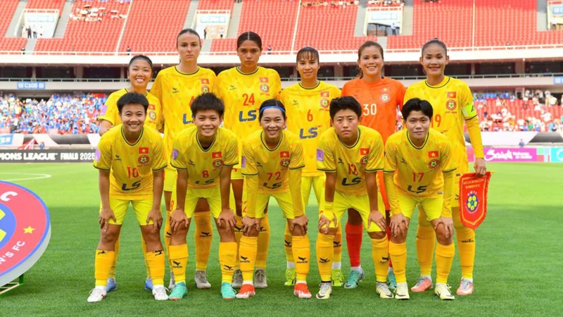 Câu lạc bộ nữ TP Hồ Chí Minh thi đấu tại AFC Women’s Champions League 2024/25 vừa qua. (Ảnh: VFF) 