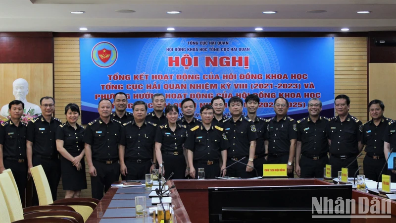 Thành viên hội đồng khoa học Tổng cục Hải quan. (Ảnh Viện Nghiên cứu Hải quan cung cấp)