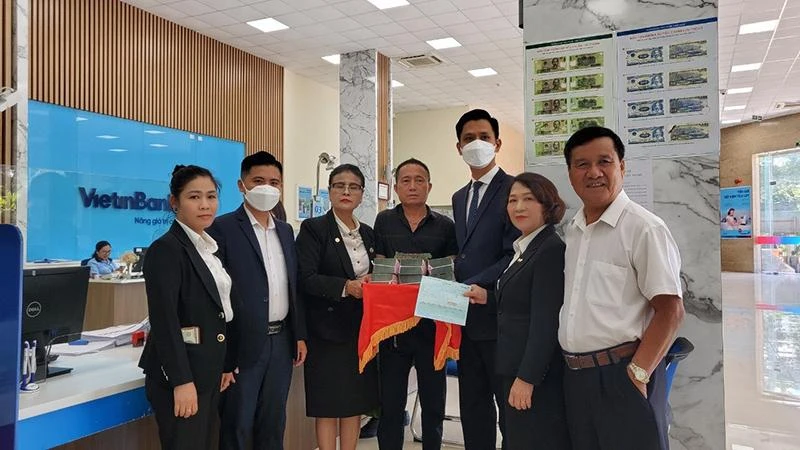 Anh Nguyễn Hữu Tài đã được Công ty trách nhiệm hữu hạn Bảo hiểm nhân thọ Prudential chi trả bảo hiểm hơn 3 tỷ đồng.