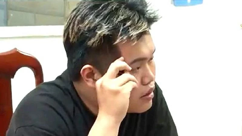 Đối tượng Bùi Thanh Nguyên tại cơ quan Công an.