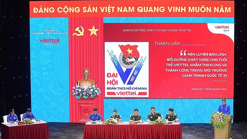 Các đại biểu trình bày tham luận tại Đại hội.