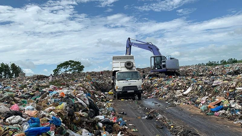 Tiêu hủy chả đòn chay có sử dụng hàn the.