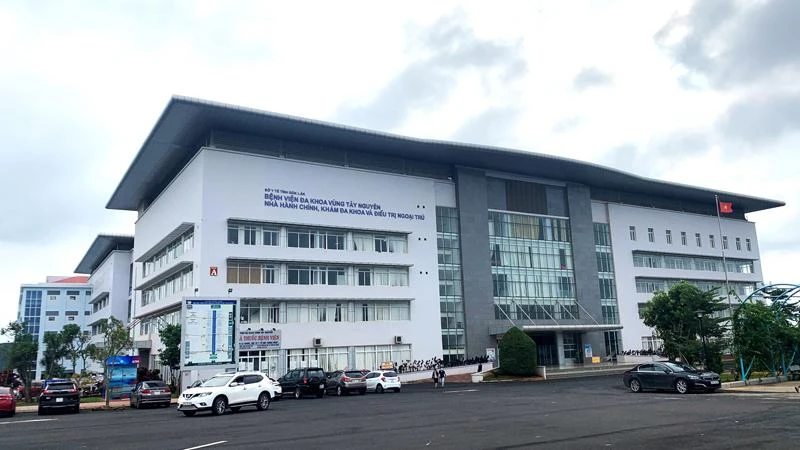 Ngành y tế tỉnh Đắk Lắk thành lập khu điều trị bệnh đậu mùa khỉ tại Bệnh viện đa khoa vùng Tây Nguyên, sẵn sàng điều trị cho bệnh nhân mắc bệnh đậu mùa khỉ.