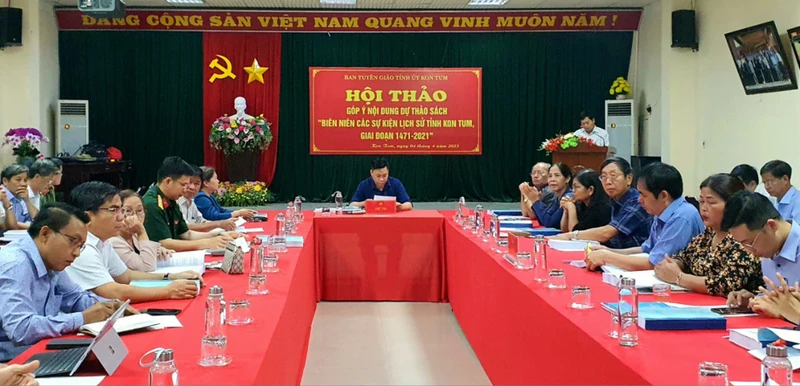 Quang cảnh buổi Hội thảo.