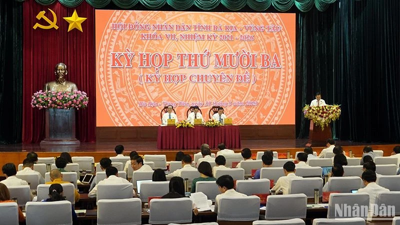 Quang cảnh kỳ họp thứ 13, Hội đồng nhân dân tỉnh Bà Rịa-Vũng Tàu.
