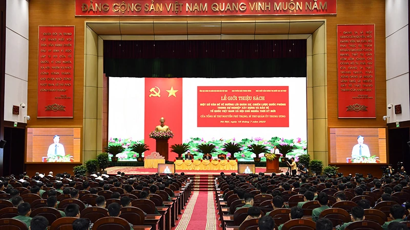 Quang cảnh buổi lễ ra mắt sách của Tổng Bí thư.