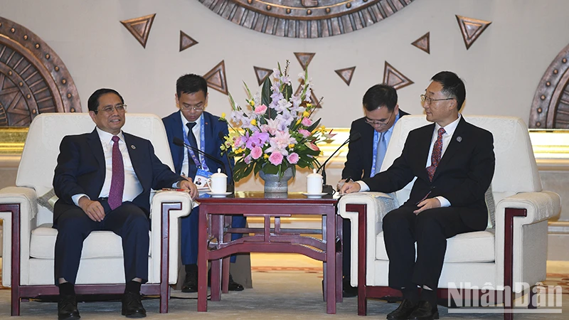 Thủ tướng Chính phủ Phạm Minh Chính tiếp đồng chí Lưu Ninh, Ủy viên Ban Chấp hành Trung ương Đảng Cộng sản Trung Quốc, Bí thư Khu ủy, Chủ nhiệm Ủy ban thường vụ Đại hội đại biểu nhân dân Khu tự trị dân tộc Choang Quảng Tây, Trung Quốc.